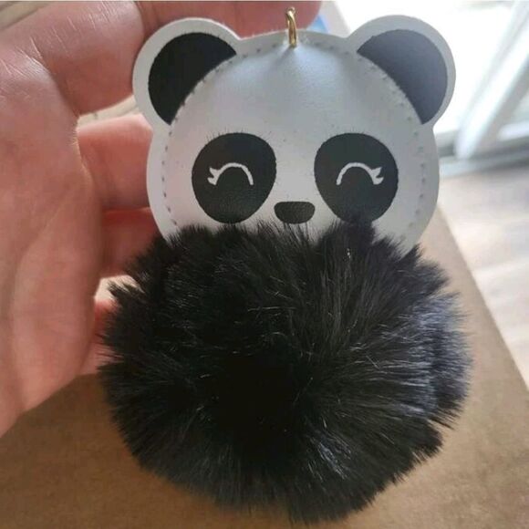 Panda Bear 🐼 Pom Keychain - Picture 2 of 3